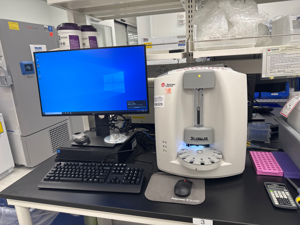Image of Beckman Coulter Vi-Cell XR Cell Viability Analyzer